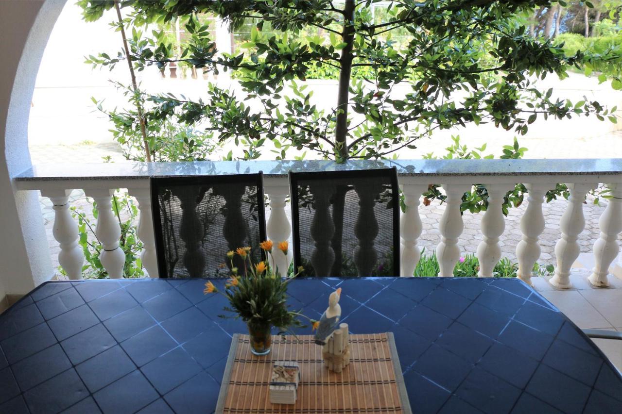 Apartments Vir Delfin 外观 照片