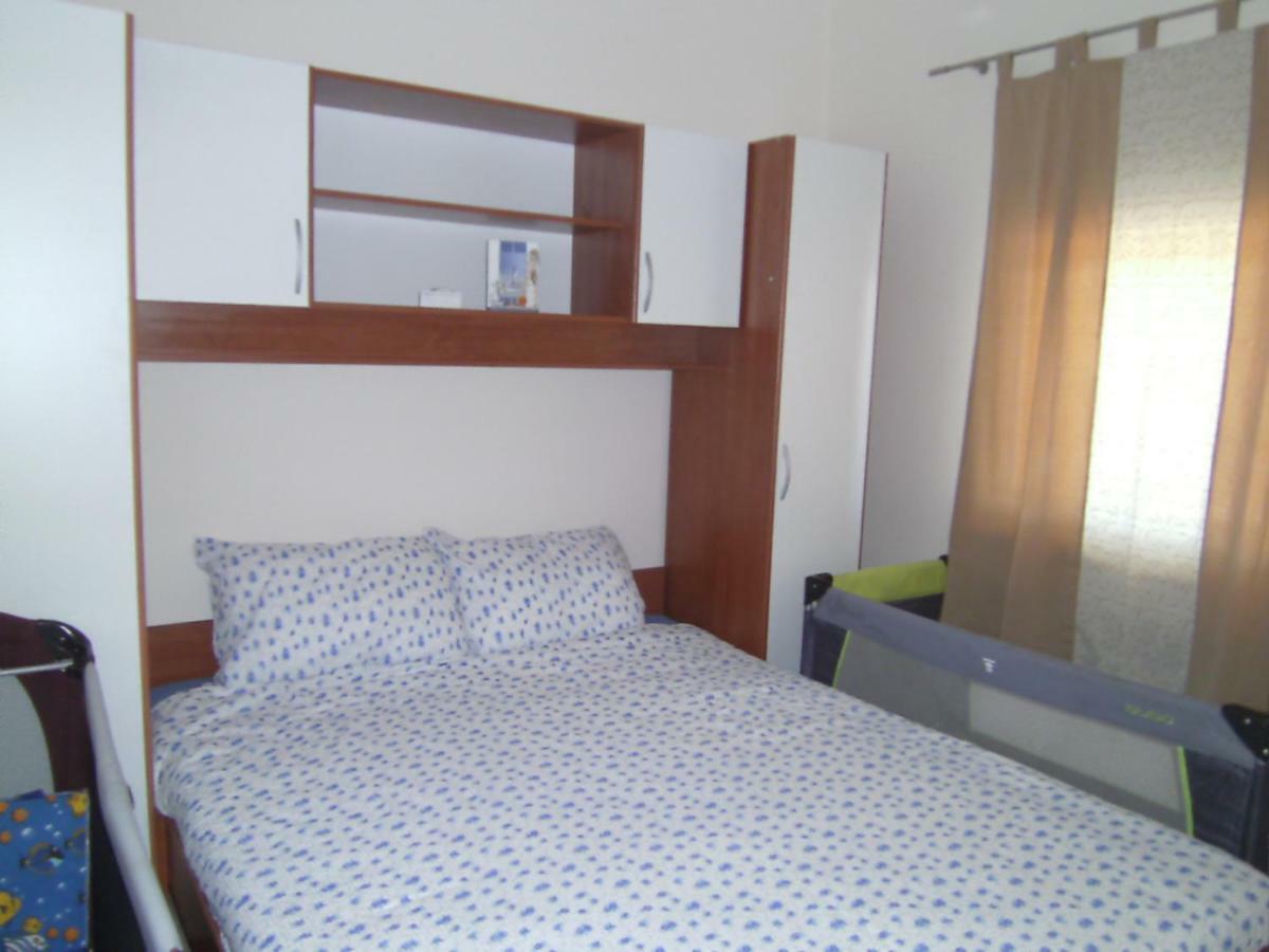 Apartments Vir Delfin 外观 照片