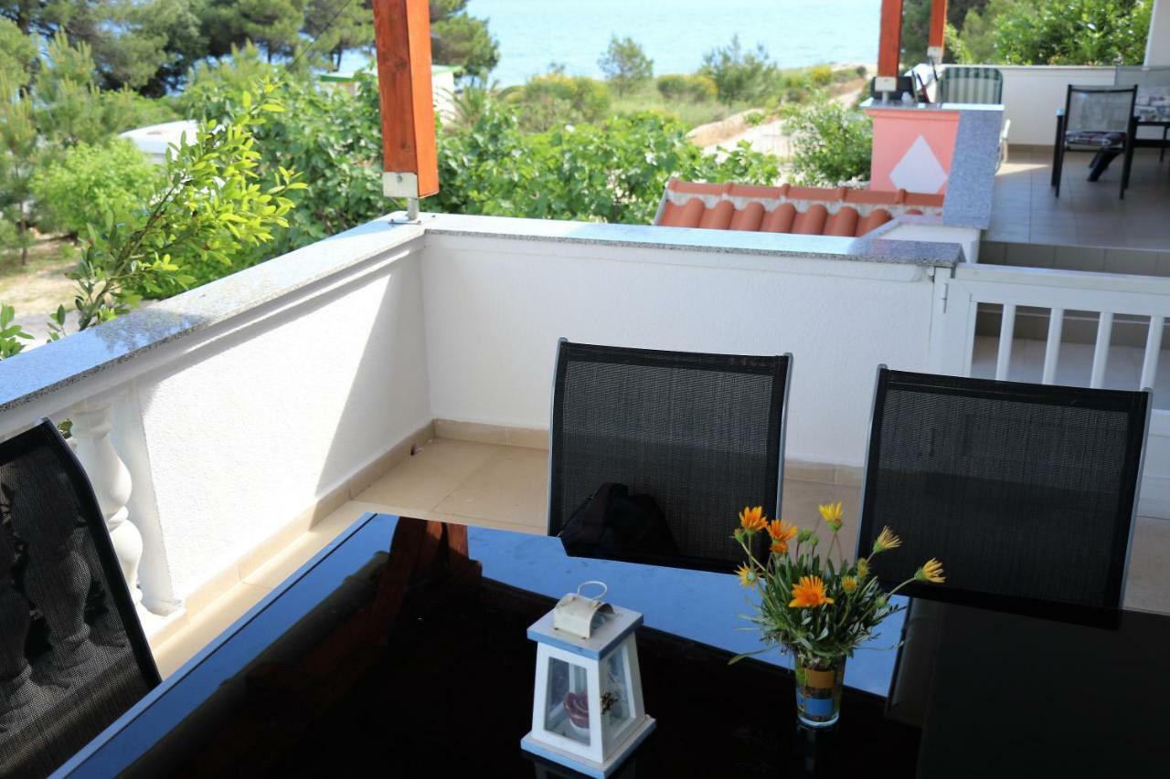 Apartments Vir Delfin 外观 照片