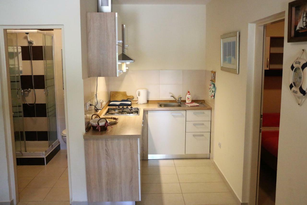 Apartments Vir Delfin 外观 照片