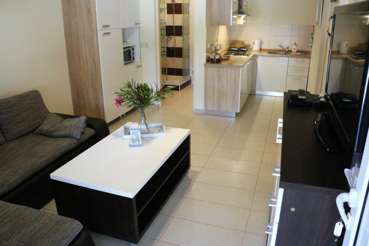 Apartments Vir Delfin 外观 照片