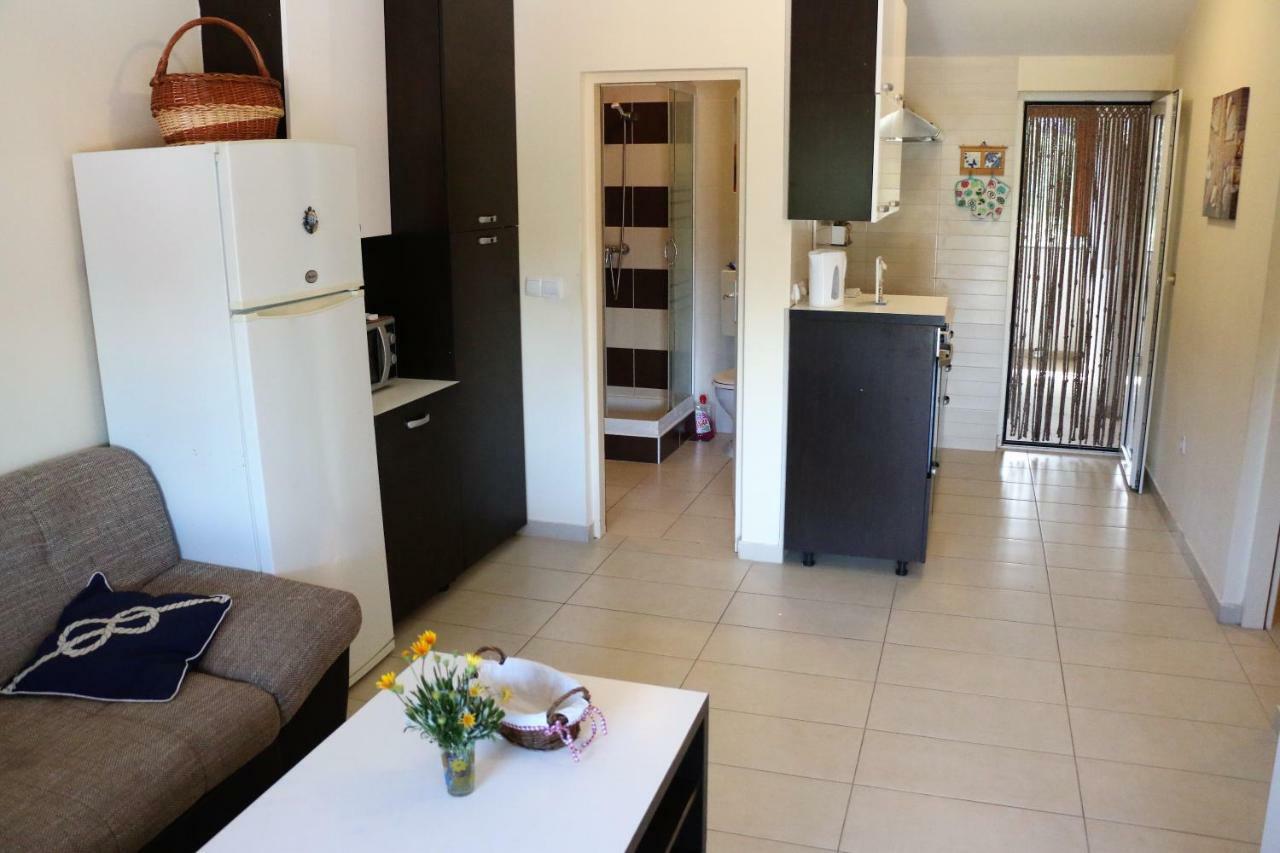 Apartments Vir Delfin 外观 照片
